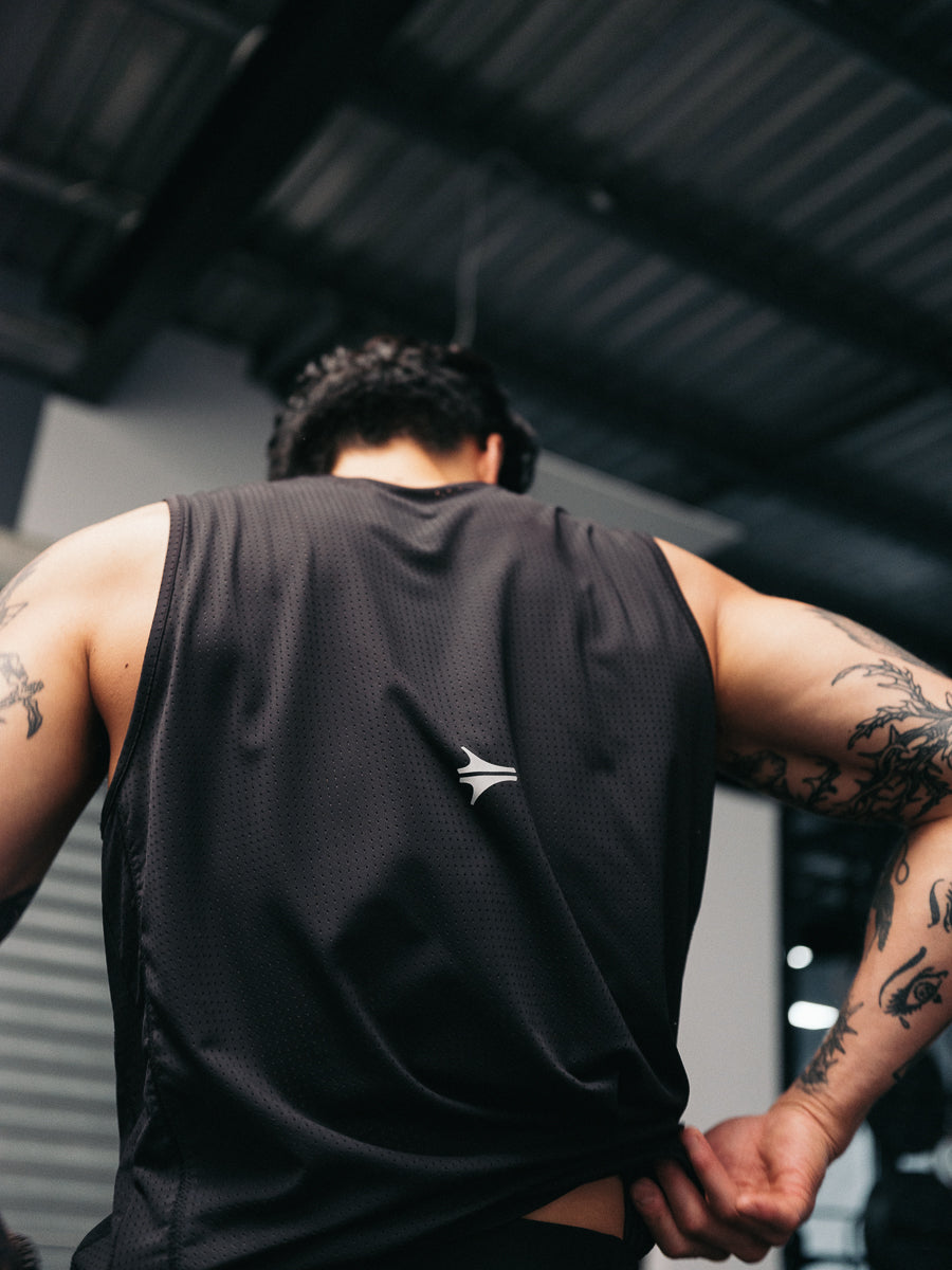 Core training singlet - Black