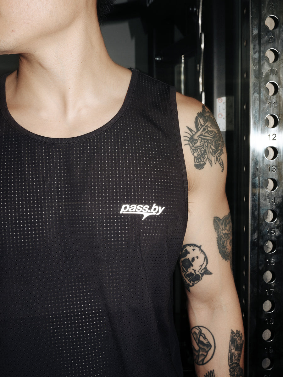 Core training singlet - Black